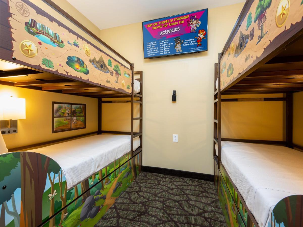 Country Cascades Waterpark Resort Пиджен-Фордж Экстерьер фото