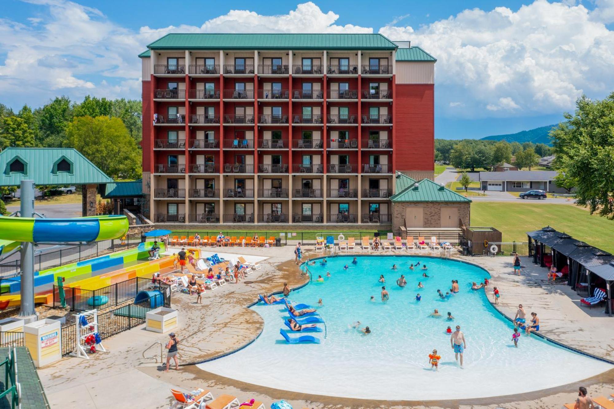Country Cascades Waterpark Resort Пиджен-Фордж Экстерьер фото
