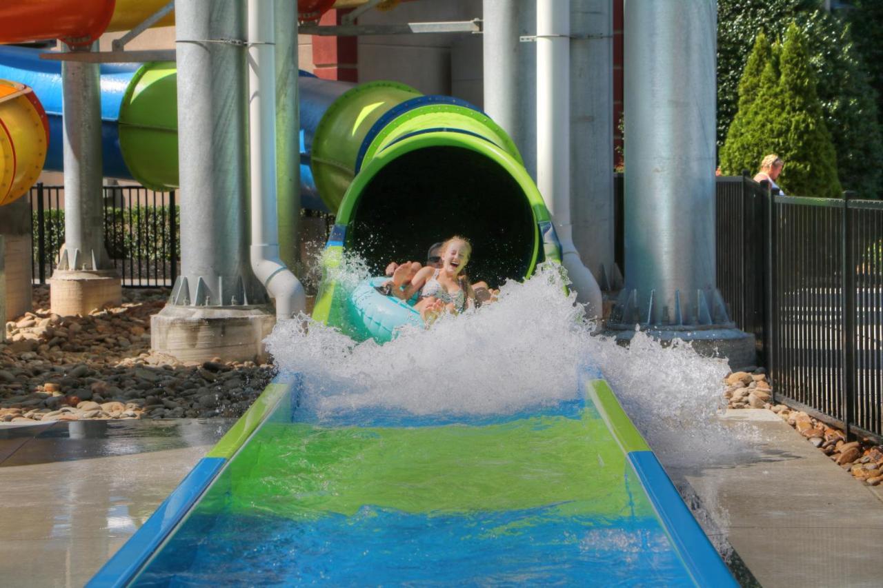 Country Cascades Waterpark Resort Пиджен-Фордж Экстерьер фото